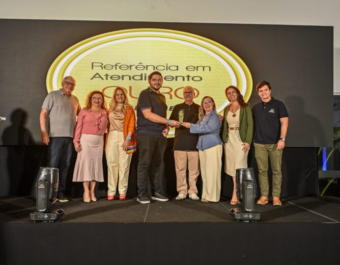 Tibau recebe Selo Ouro do Sebrae por atendimento a empreendedores